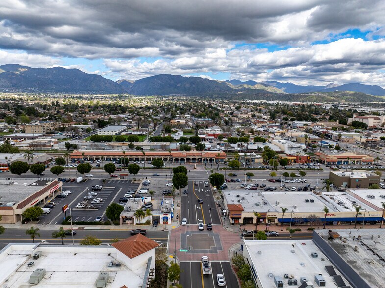 More Photos Of 1201-1225 Truman St, San Fernando Unknown For Lease