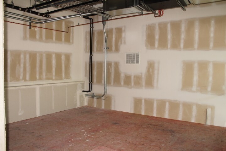 More Photos Of 33 Seneca Ave, San Francisco Apartments For Lease