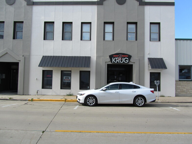 Primary Photo Of 29 3rd St, Fond Du Lac Storefront For Lease