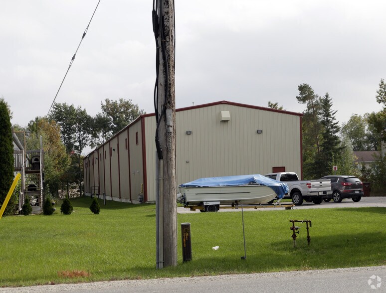 More Photos Of 1509 Snow Valley Rd, Springwater Warehouse For Sale