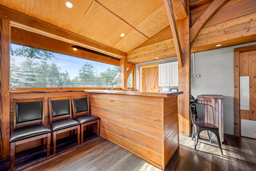More Photos Of 1885 Central Rd, Hornby Island Land For Sale