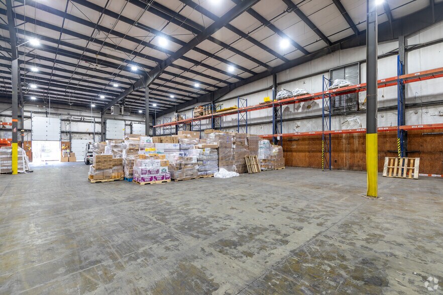 More Photos Of 475 Oberlin Ave S, Lakewood Warehouse For Lease