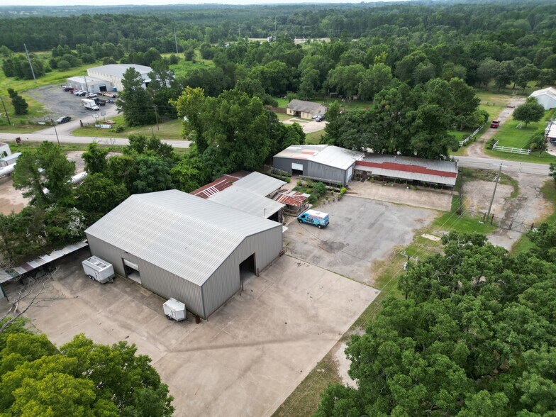 More Photos Of 4895 FM 850, Tyler Flex For Sale
