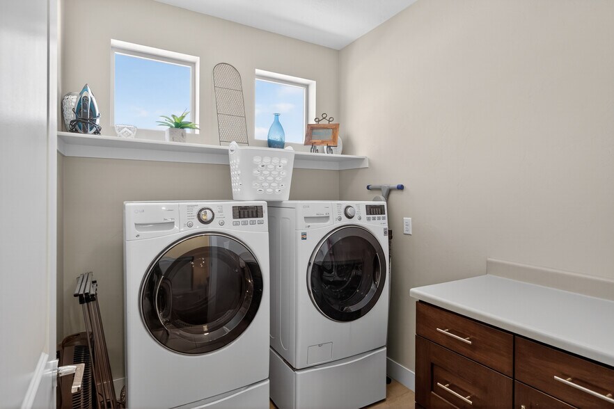 More Photos Of 673 W 470 N, Moab Specialty For Sale