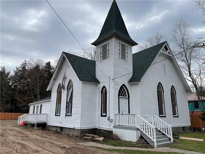 Primary Photo Of 12 Short Ave, Parksville Religious Facility For Sale