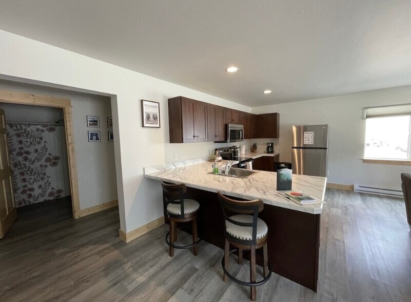 More Photos Of 305 Spring Street, Gardiner Multifamily For Sale