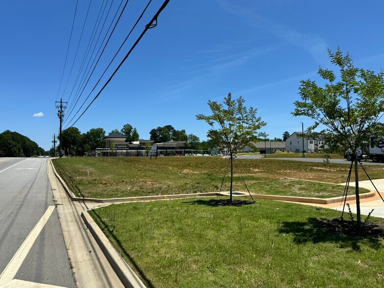 More Photos Of 44 Auburn Gate Lane, Auburn Land For Sale