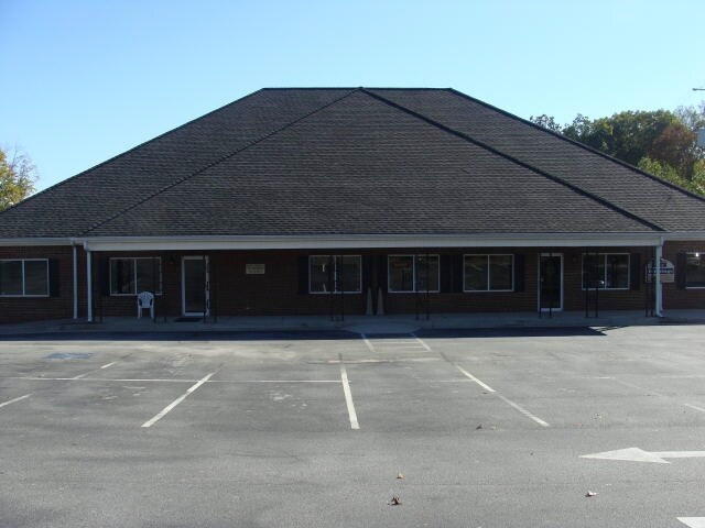 More Photos Of 638 Historic Hwy 441 N, Demorest Medical For Lease
