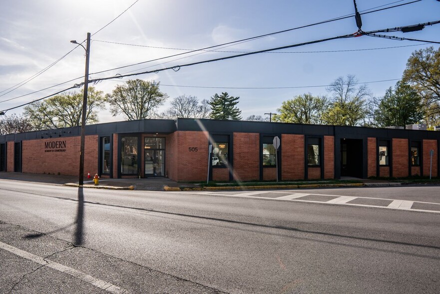 Primary Photo Of 505 N Seminary St, Florence Office For Sale