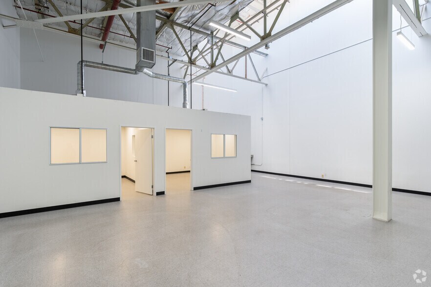 More Photos Of 1933 Davis St, San Leandro Unknown For Lease