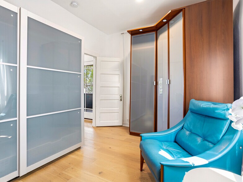 More Photos Of 1825 Altivo Way, Los Angeles Multifamily For Sale