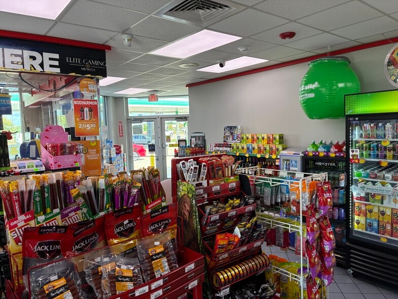 More Photos Of 24061 W Eames St, Channahon Service Station For Sale
