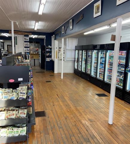 More Photos Of 972 VT Route 7A, Shaftsbury Storefront For Sale