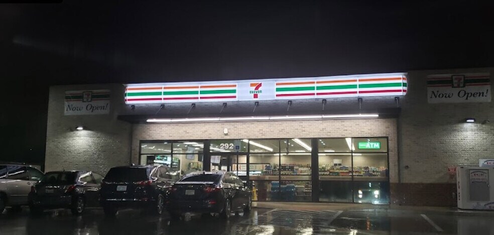 More Photos Of 2920 N Westmoreland Rd, Dallas Freestanding For Sale