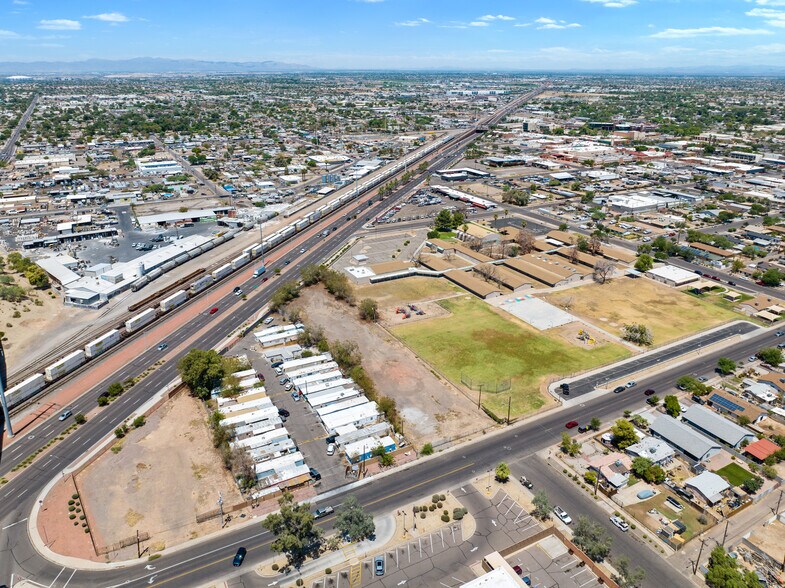 More Photos Of 5556 W Grand Ave, Glendale Land For Sale