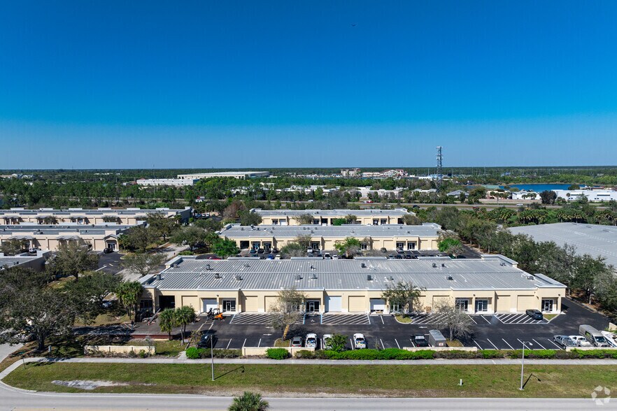 More Photos Of 3888 Mannix Dr, Naples Light Manufacturing For Lease