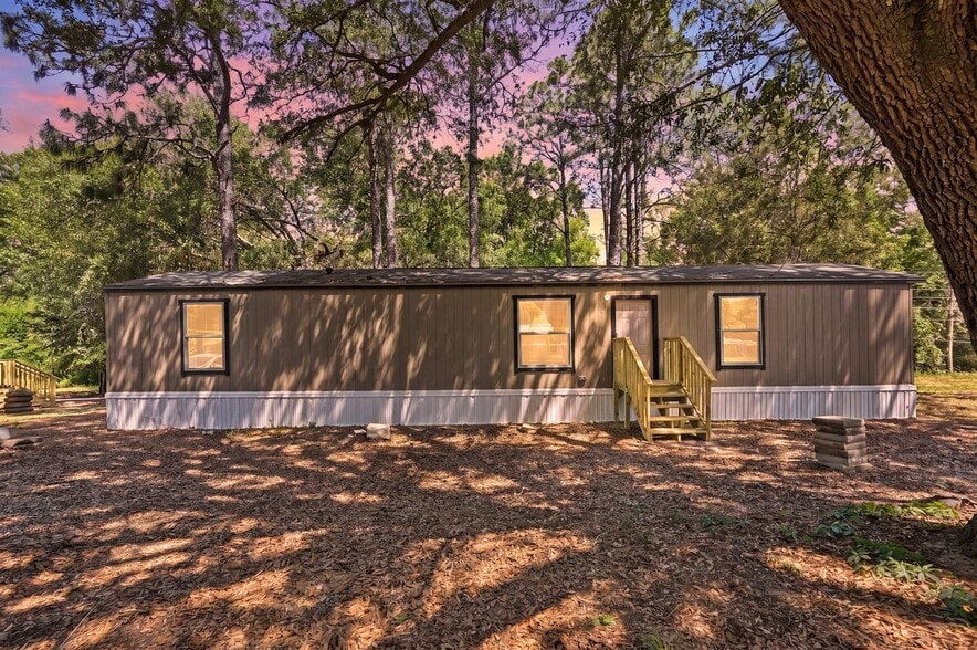 Primary Photo Of 916 S County Line Rd, Albany Manufactured Housing Mobile Home Park For Sale