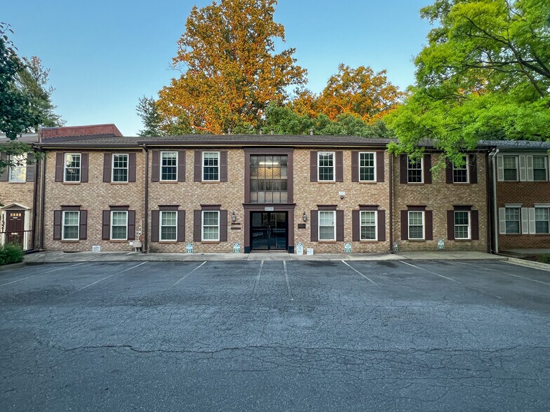 More Photos Of 11303 Amherst Ave, Wheaton Office Residential For Sale