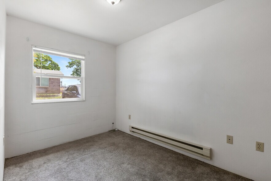 More Photos Of 510 Fig St, Moses Lake Apartments For Sale