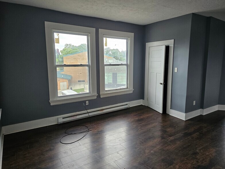 More Photos Of 3636 Reading Rd, Cincinnati Apartments For Sale