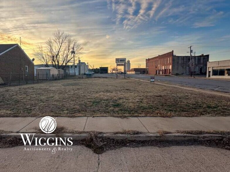 Primary Photo Of 120 5th st, Okeene Land For Sale