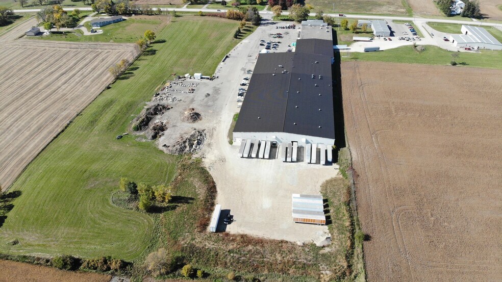 More Photos Of 3249 S County Road 45, Owatonna Warehouse For Lease