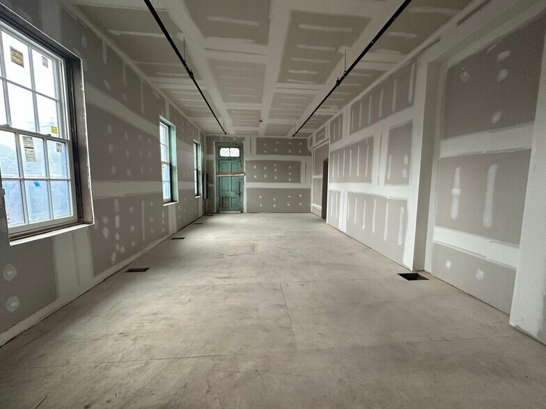 More Photos Of 4000 Colerain Ave, Cincinnati Apartments For Lease