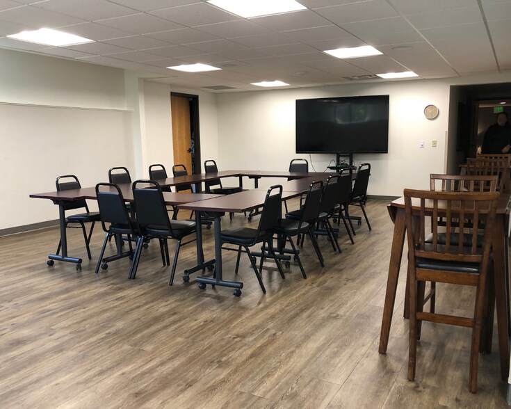 More Photos Of 9835 Auburn Rd, Fort Wayne Medical For Sale