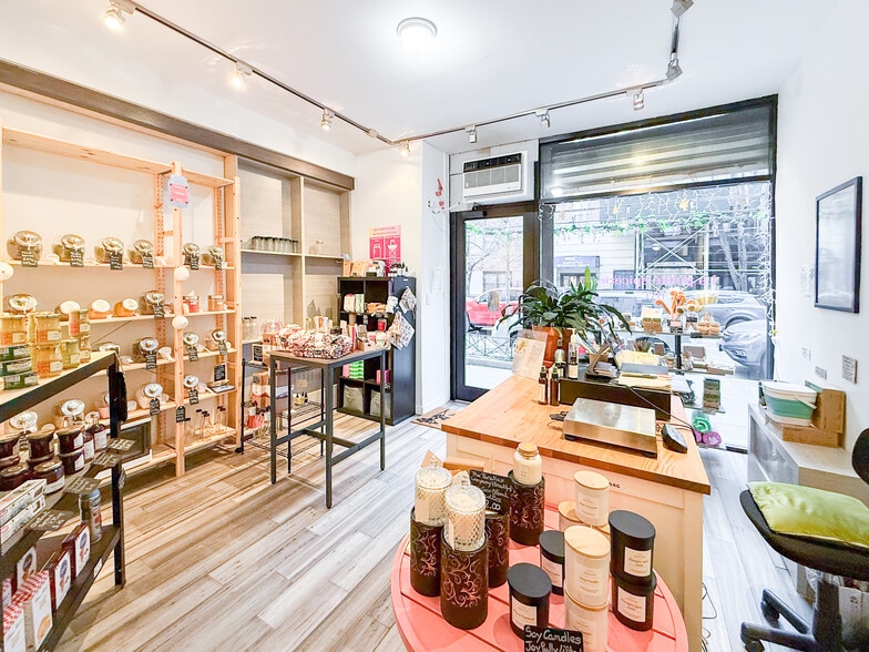 More Photos Of 239 E 80th St, New York Apartments For Lease