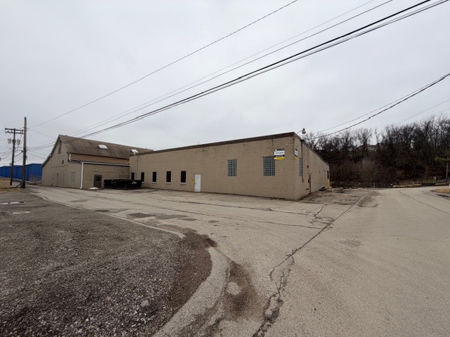 Primary Photo Of 595 Meadow Ave, Washington Warehouse For Lease