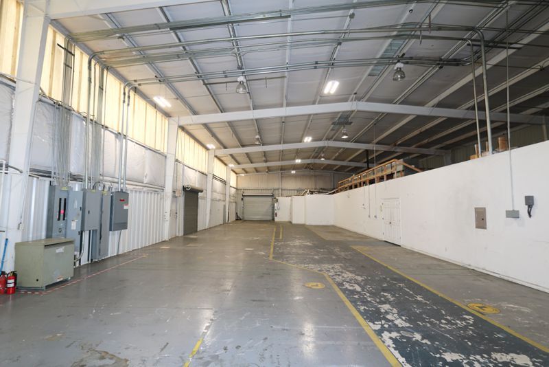 More Photos Of 3271 Brushy Creek Rd, Greer Warehouse For Lease