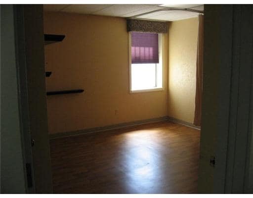 More Photos Of 761 Park Ave, Cranston Medical For Sale