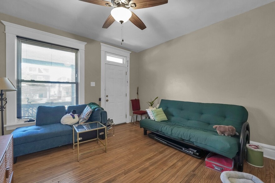 More Photos Of 2406-2408 Indianola Ave, Columbus Apartments For Sale