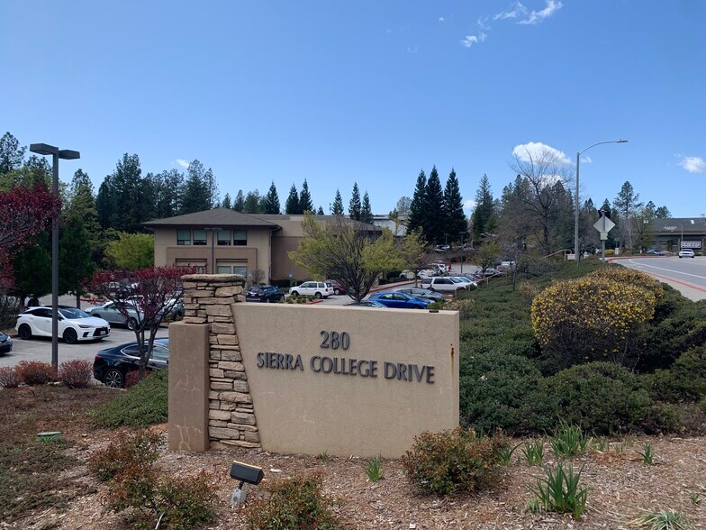 More Photos Of , Grass Valley Office For Sale