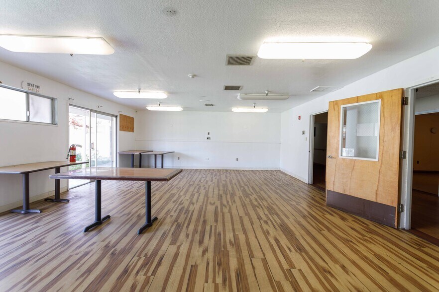 More Photos Of 1119 Rosemarie Ln, Stockton Healthcare For Sale