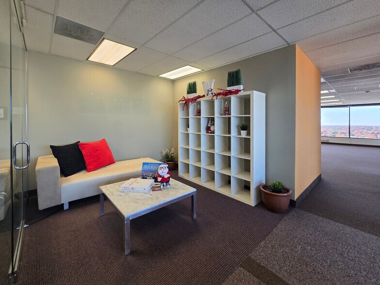 More Photos Of 100 N Central Expy, Richardson Office For Lease