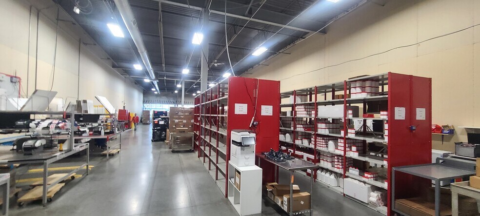 More Photos Of 2400 Pilot Knob Rd, Mendota Heights Light Manufacturing For Lease