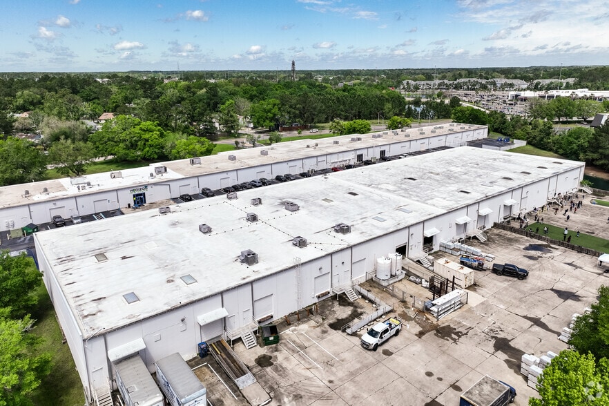 More Photos Of 6600 Youngerman Cir, Jacksonville Unknown For Lease