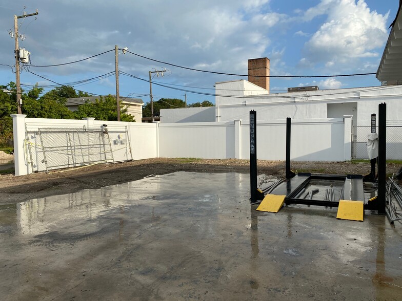 More Photos Of 3034 NE 12th Ter, Oakland Park Warehouse For Sale