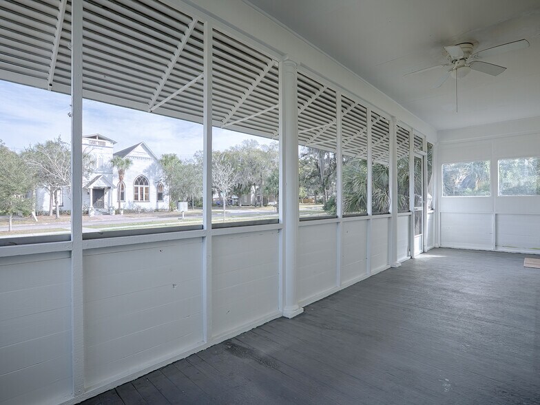 More Photos Of 422 E Citrus Ave, Eustis Multifamily For Sale