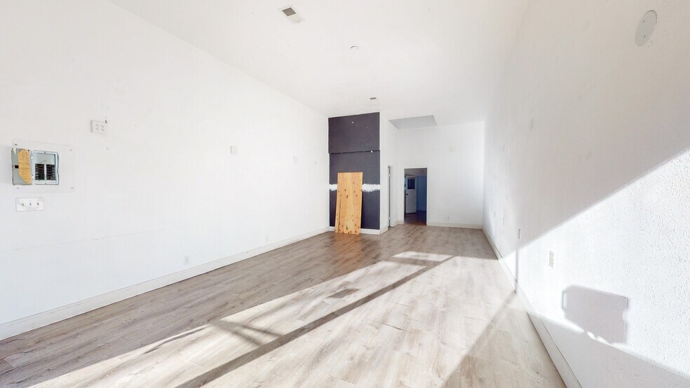 More Photos Of 3431 Fruitvale Ave, Oakland Freestanding For Lease