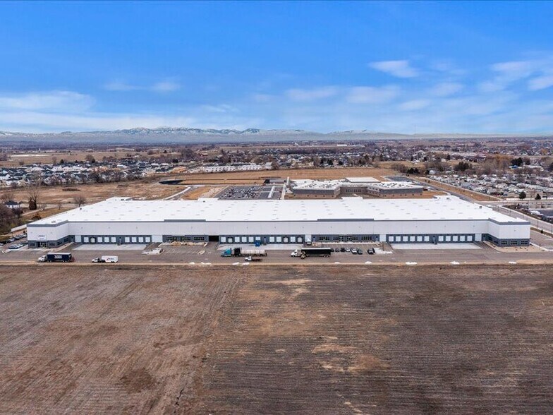 More Photos Of 4321 Muller Dr, Caldwell Distribution For Lease