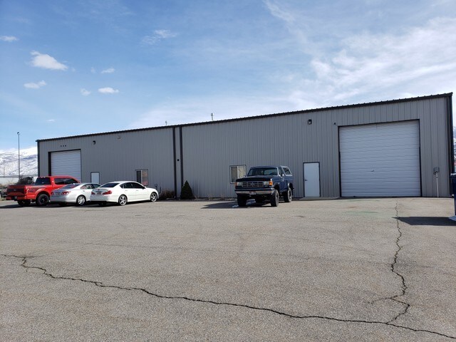 More Photos Of 506 N 700 W, North Salt Lake Warehouse For Lease