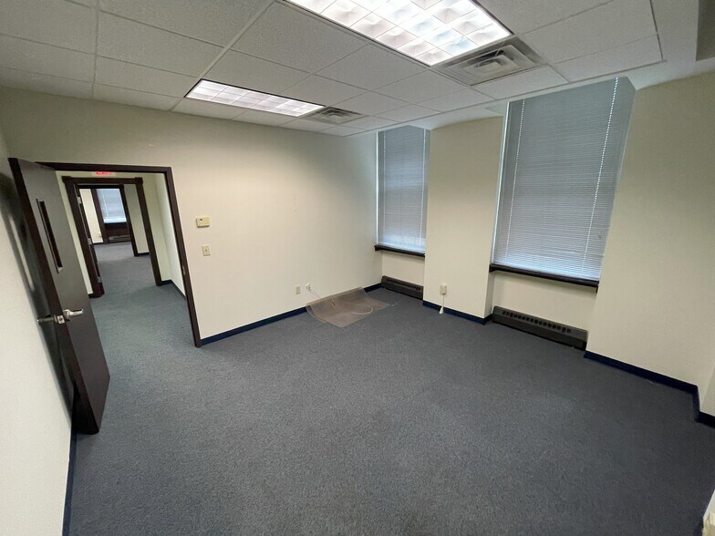 More Photos Of 19 Dove St, Albany Coworking Space
