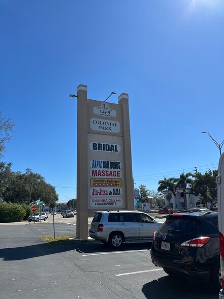 More Photos Of 1469 Colonial Blvd, Fort Myers Storefront Retail Office For Lease