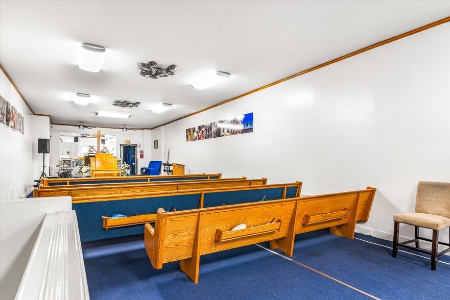 More Photos Of 119-07 Sutphin Blvd, Jamaica Religious Facility For Sale