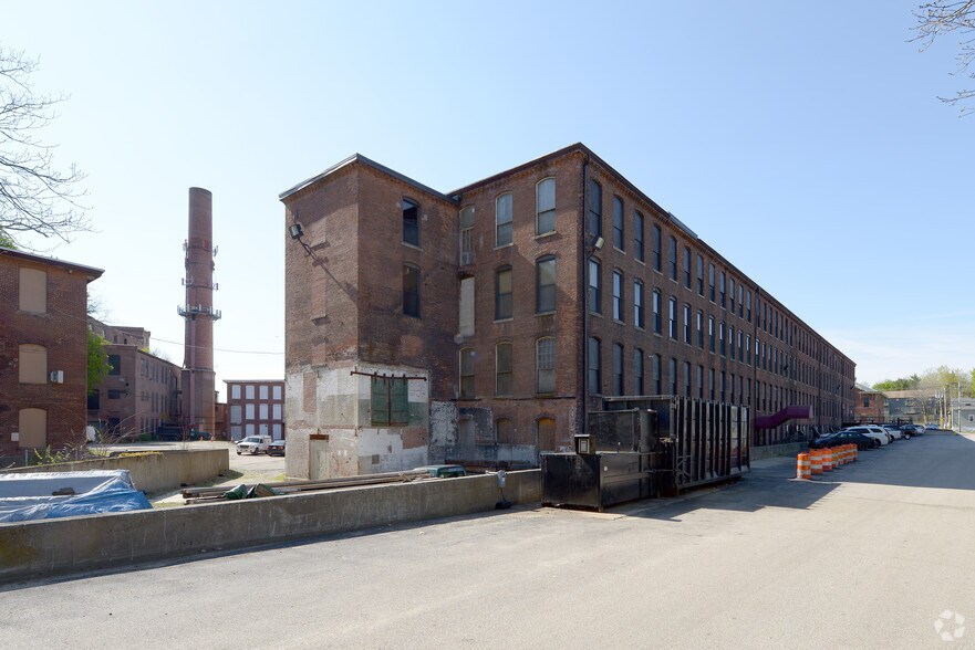 More Photos Of 725 Branch Ave, Providence Multifamily For Sale