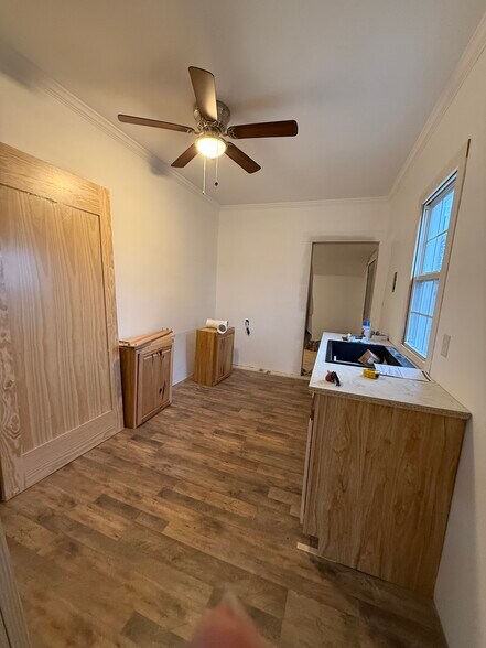 More Photos Of 66 W Coffee St, Hazlehurst Office For Sale