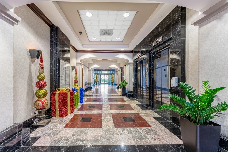 More Photos Of 18501 Murdock Cir, Port Charlotte Medical For Lease