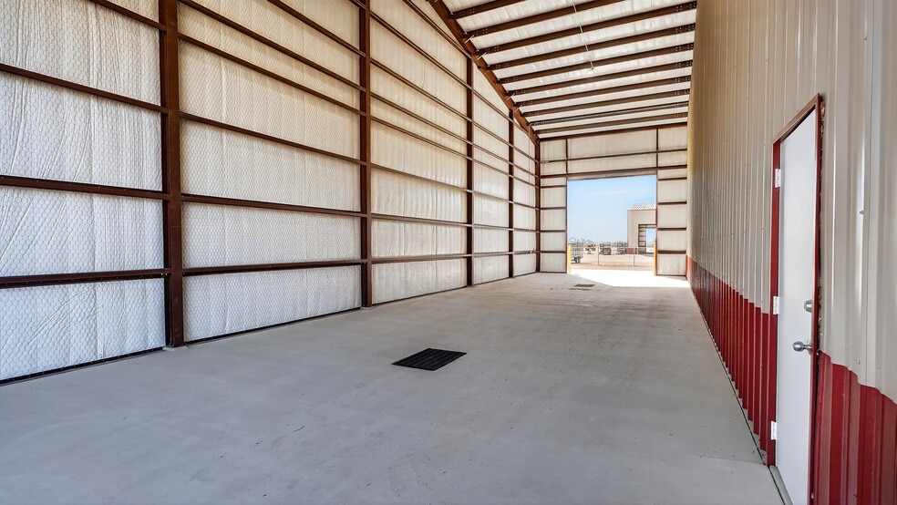 More Photos Of 16511 W Basin St, Odessa Industrial For Sale